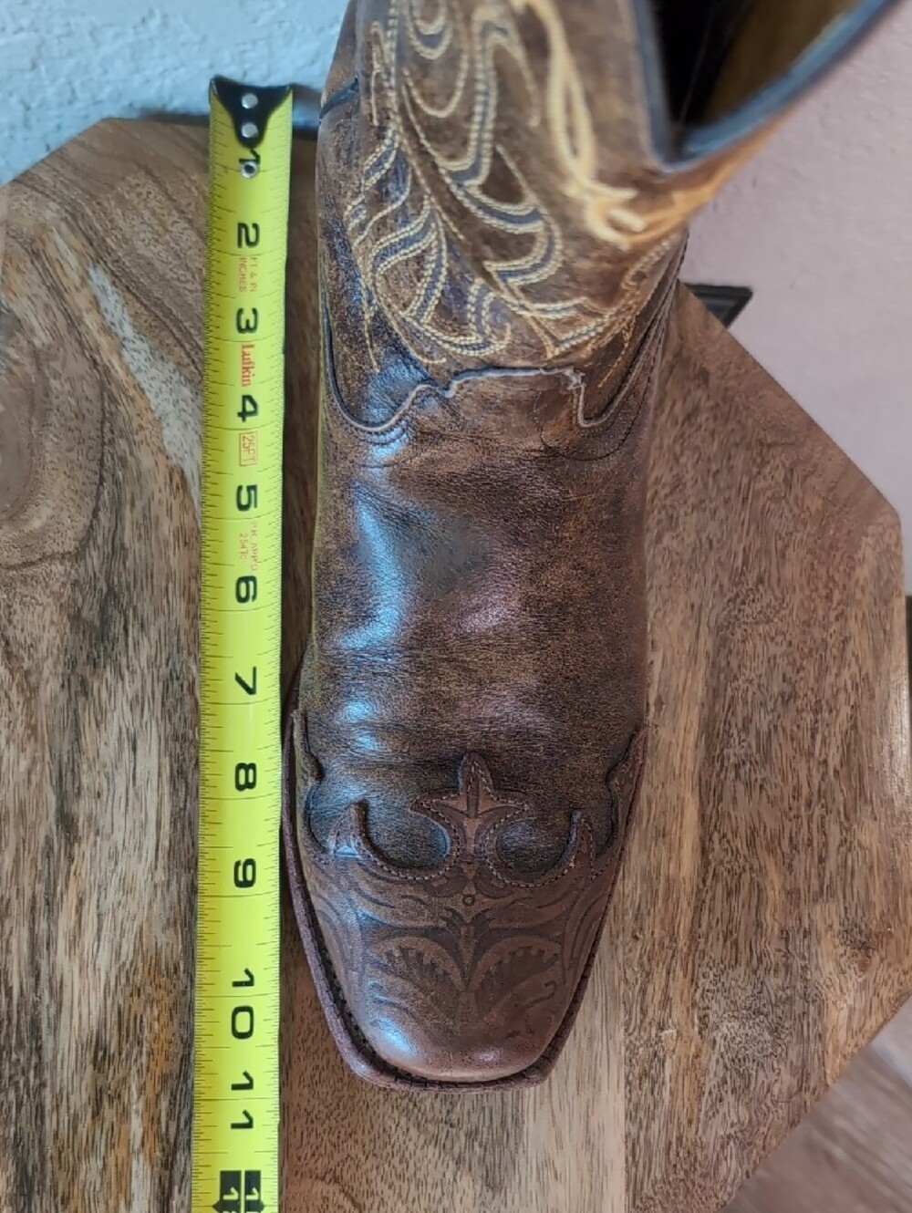 Tony Lama Classic Brown Embroidered Western Cowboy Boots - Picture 15 of 15